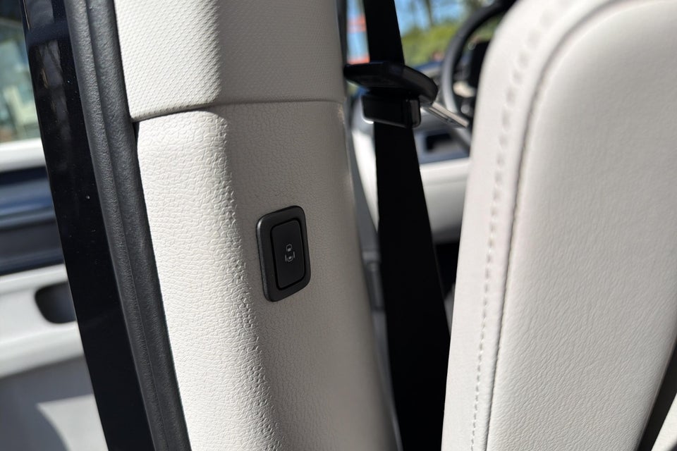 VW ID.Buzz 77 Style SWB 5d