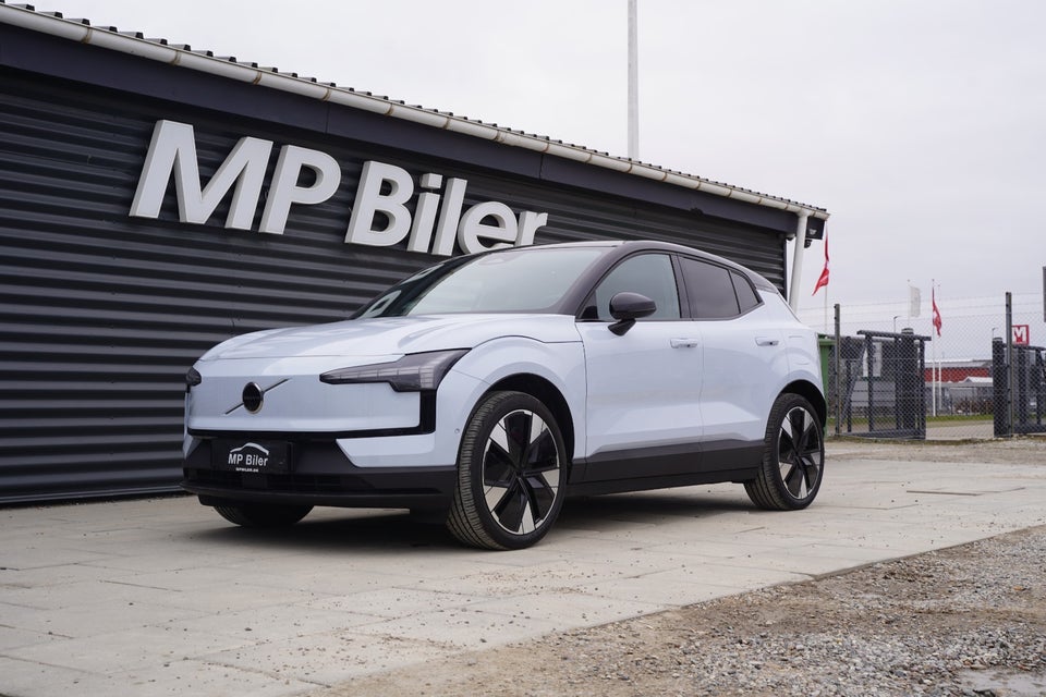 Volvo EX30 Extended Range Ultra 5d