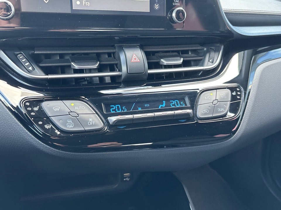 Toyota C-HR 1,8 Hybrid C-LUB Premium CVT 5d