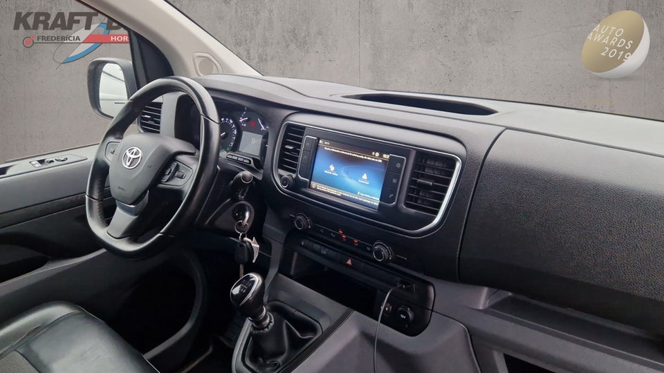 Toyota ProAce 2,0 D 122 Long Comfort Master 4d