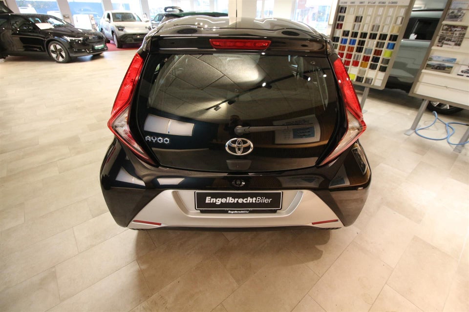 Toyota Aygo 1,0 VVT-i x-trend 5d