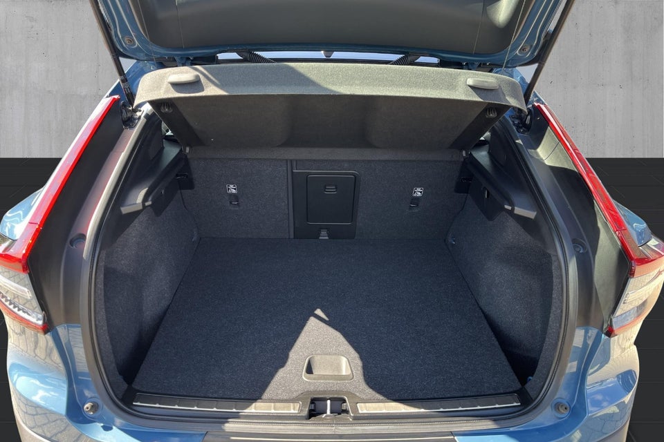 Volvo C40 P6 ReCharge Core 5d
