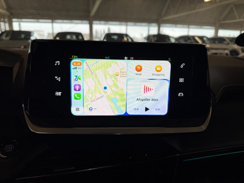 Peugeot e-208 50 GT Line 5d