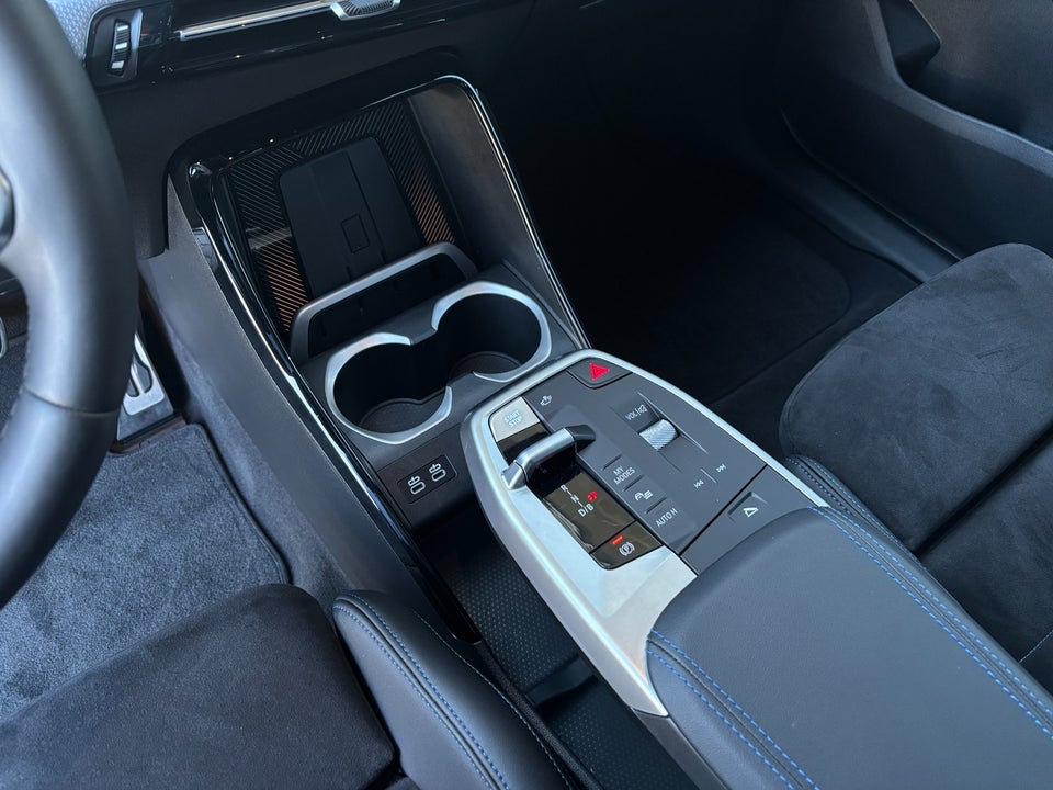 BMW iX2 eDrive20 M-Sport Premium 5d