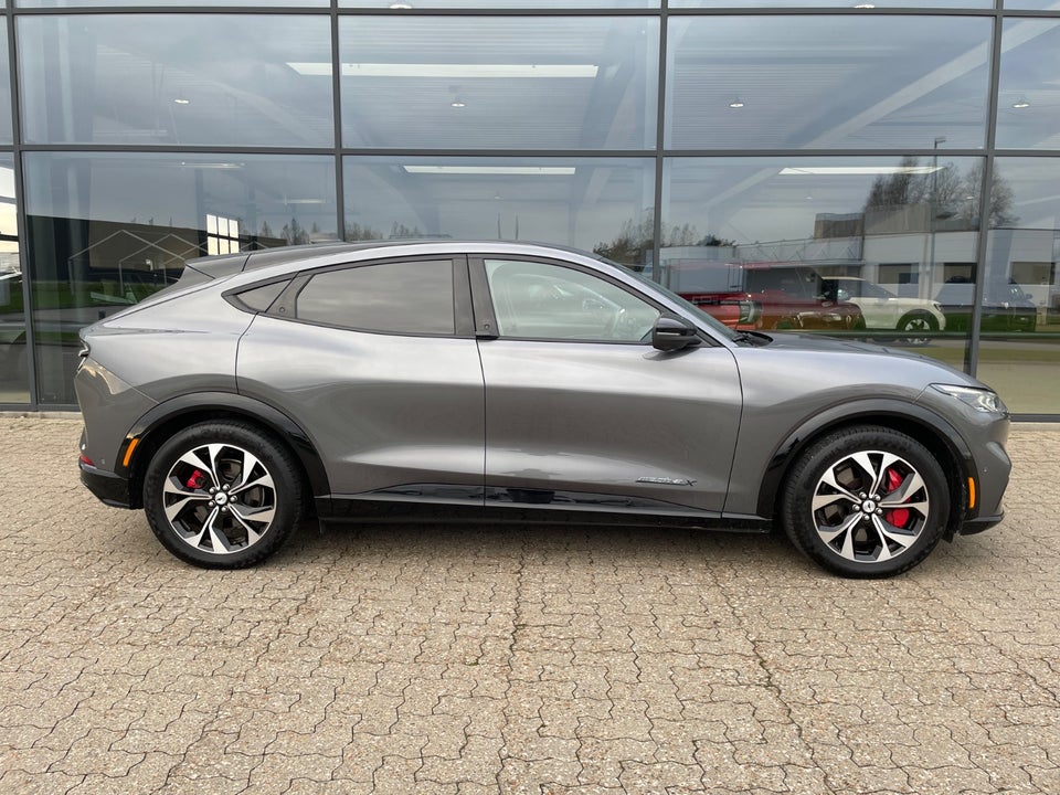 Ford Mustang Mach-E 98 Premium Extended Range 5d