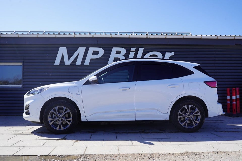 Ford Kuga 2,5 PHEV ST-Line X CVT 5d
