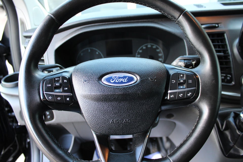 Ford Transit Custom 300 L2 2,0 TDCi 130 Trend