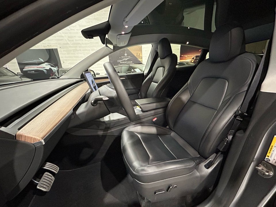 Tesla Model Y Performance AWD 5d