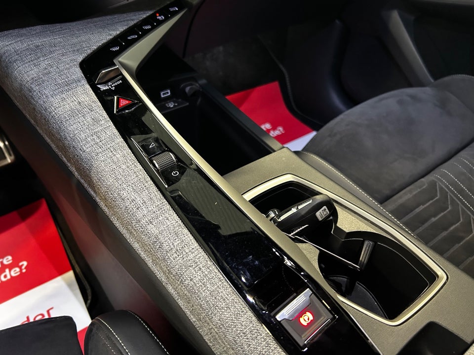 Peugeot e-5008 77 GT 7prs 5d