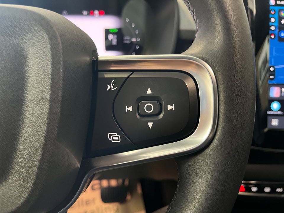 Volvo XC40 P6 ReCharge Core 5d