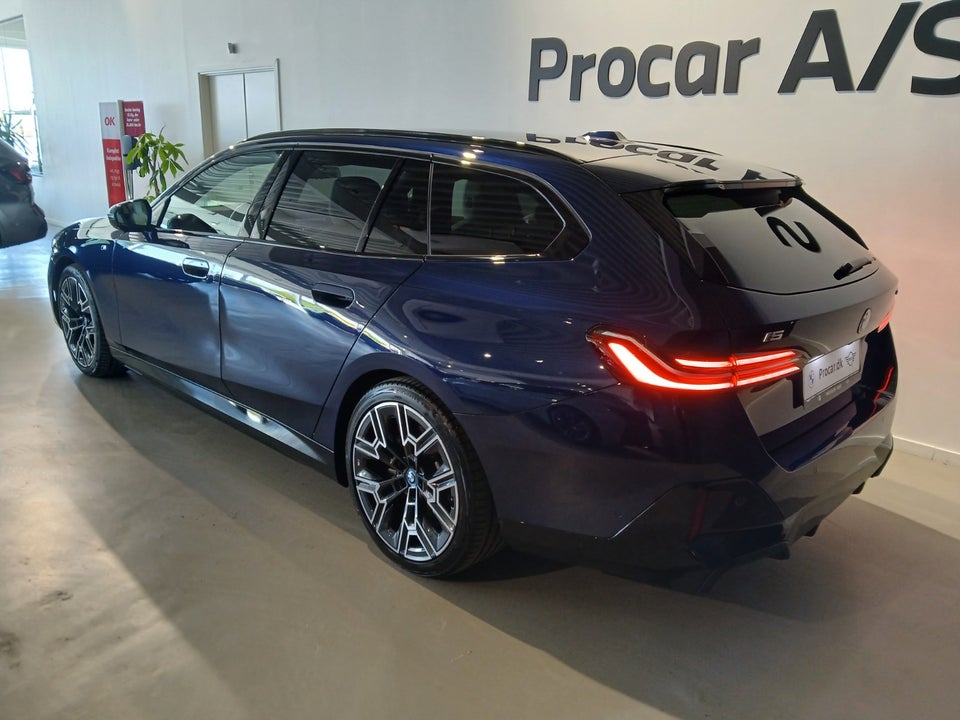 BMW i5 eDrive40 Touring M-Sport 5d
