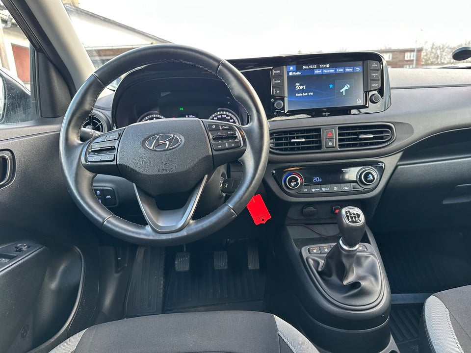 Hyundai i10 1,0 MPi Essential Komfort 5d