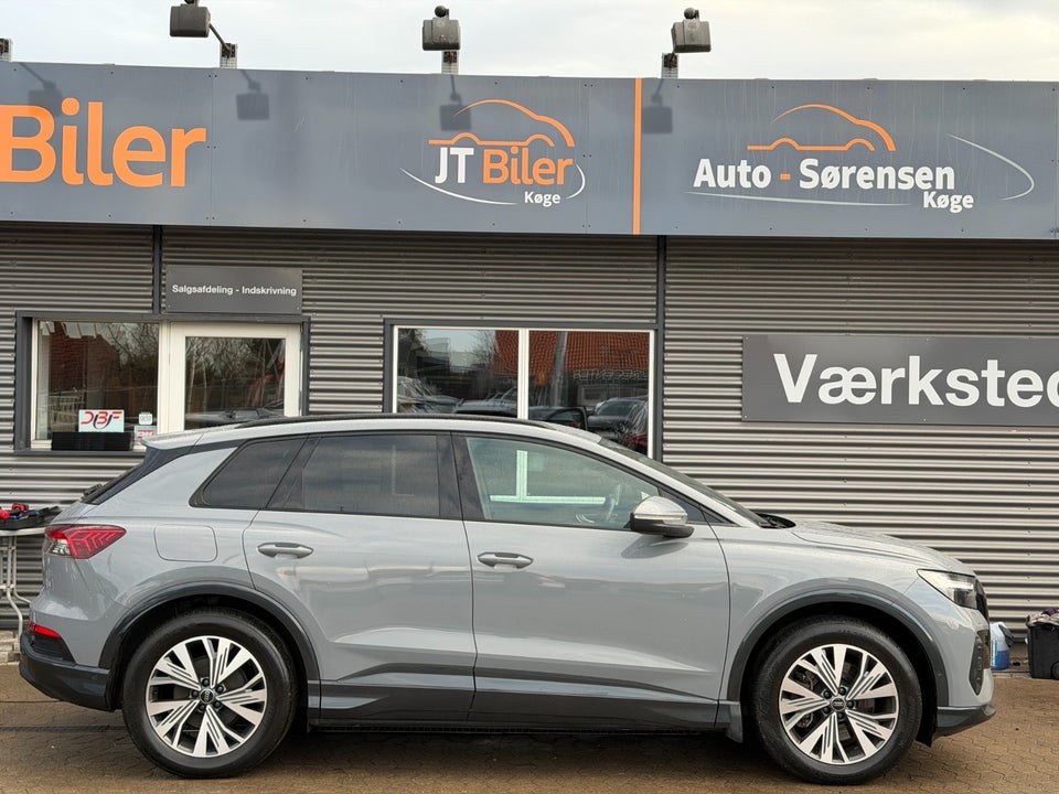 Audi Q4 e-tron 40 Advanced 5d