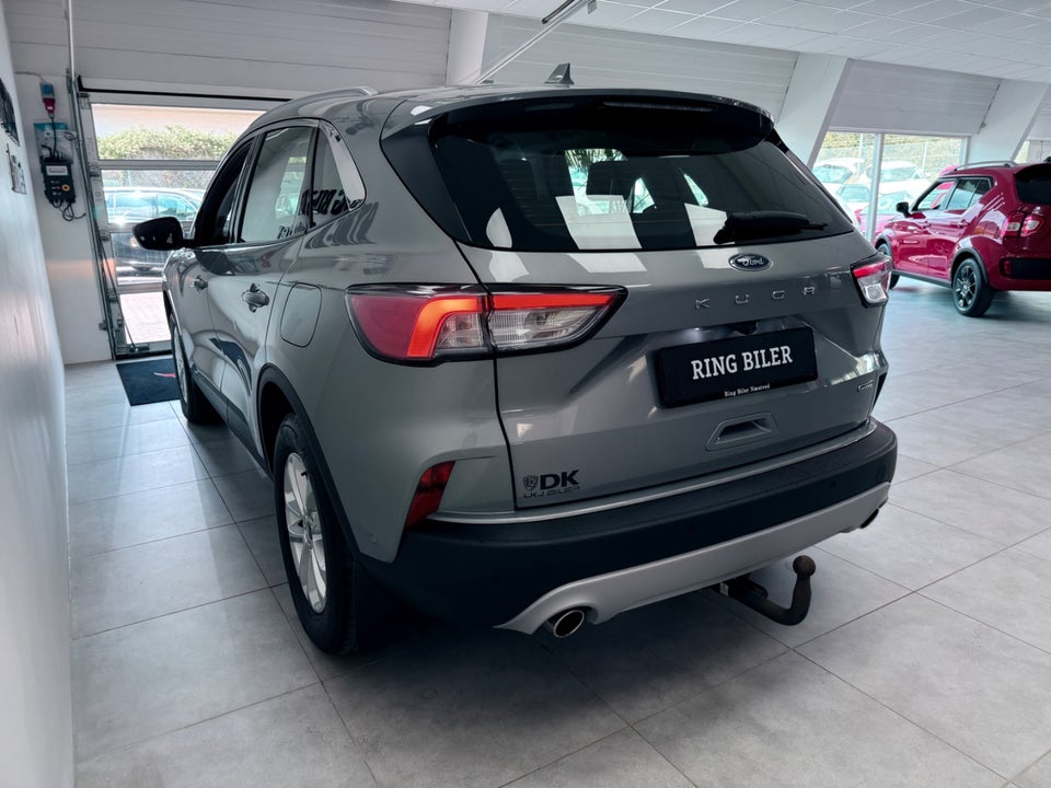 Ford Kuga 2,5 PHEV Titanium CVT 5d