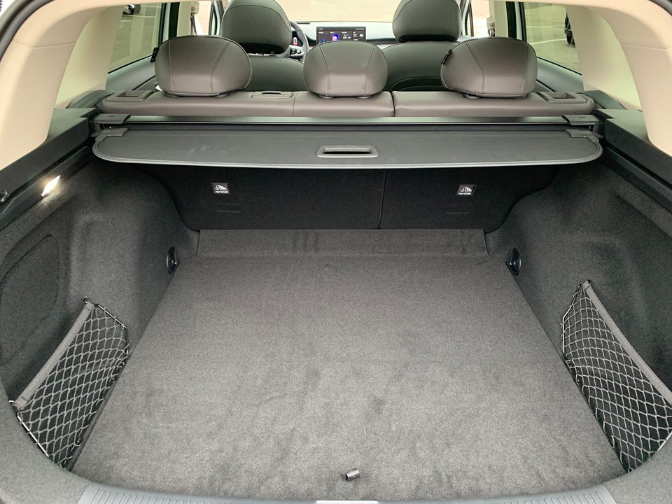 MG MGS6 77 Luxury Performance AWD 5d
