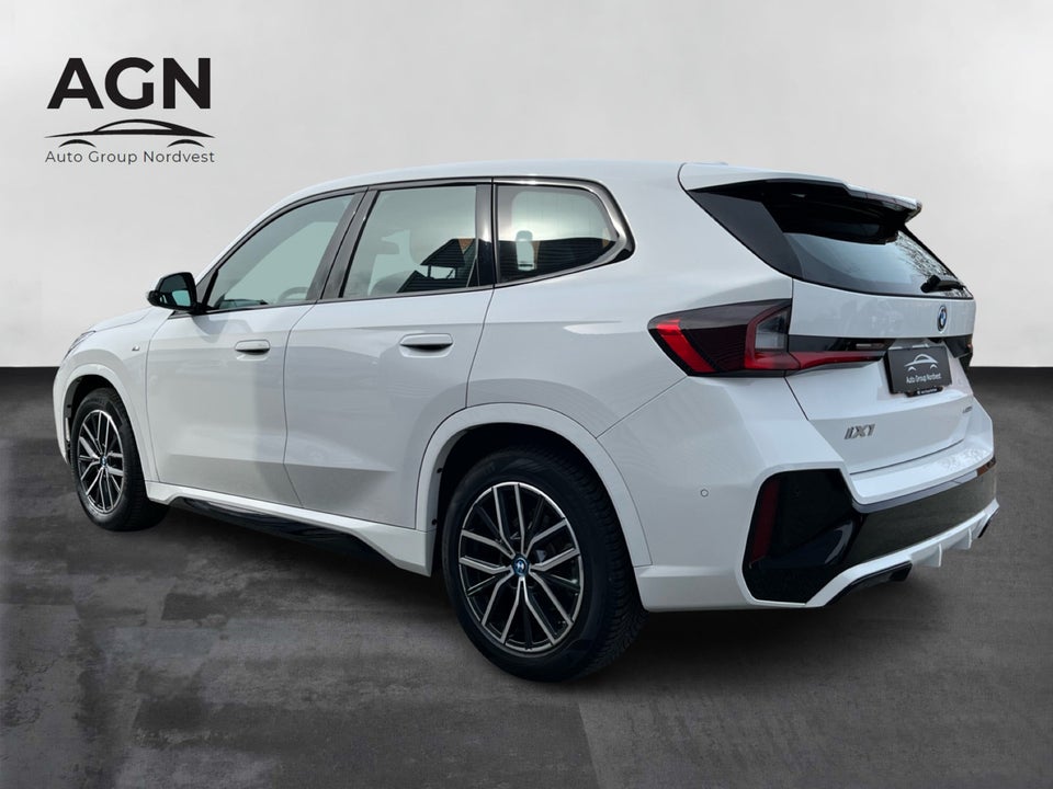 BMW iX1 eDrive20 M-Sport 5d