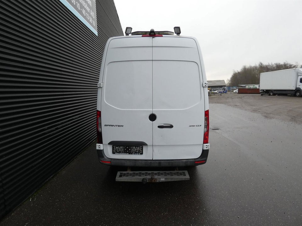 Mercedes Sprinter 316 2,2 CDi A2 Kassevogn RWD