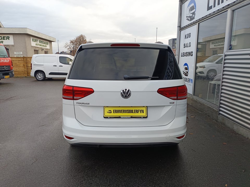 VW Touran 1,6 TDi 110 Comfortline Van 5d