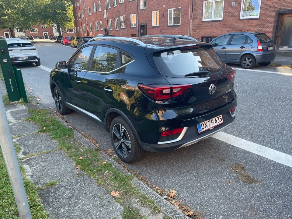 MG ZS EV Luxury 5d