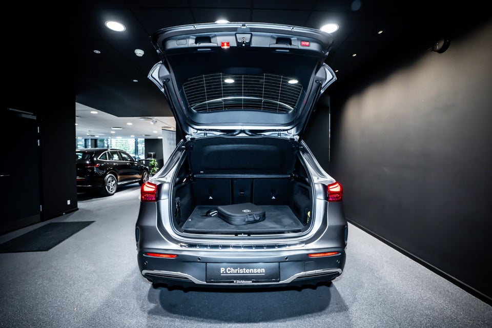 Mercedes EQA250+ AMG Advance 5d