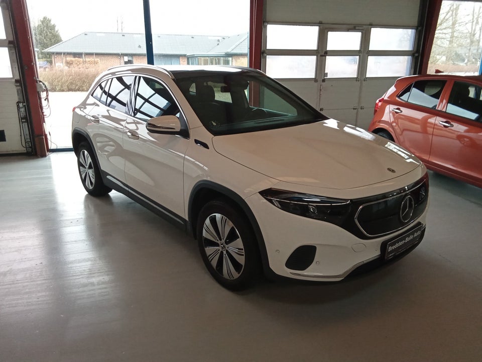 Mercedes EQA250 Progressive 5d