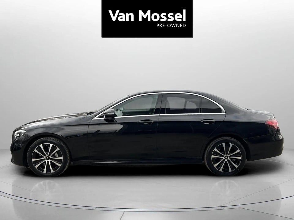 Mercedes E300 e 2,0 AMG Line aut. 4d