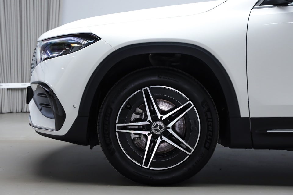 Mercedes EQB250+ AMG Advance 5d