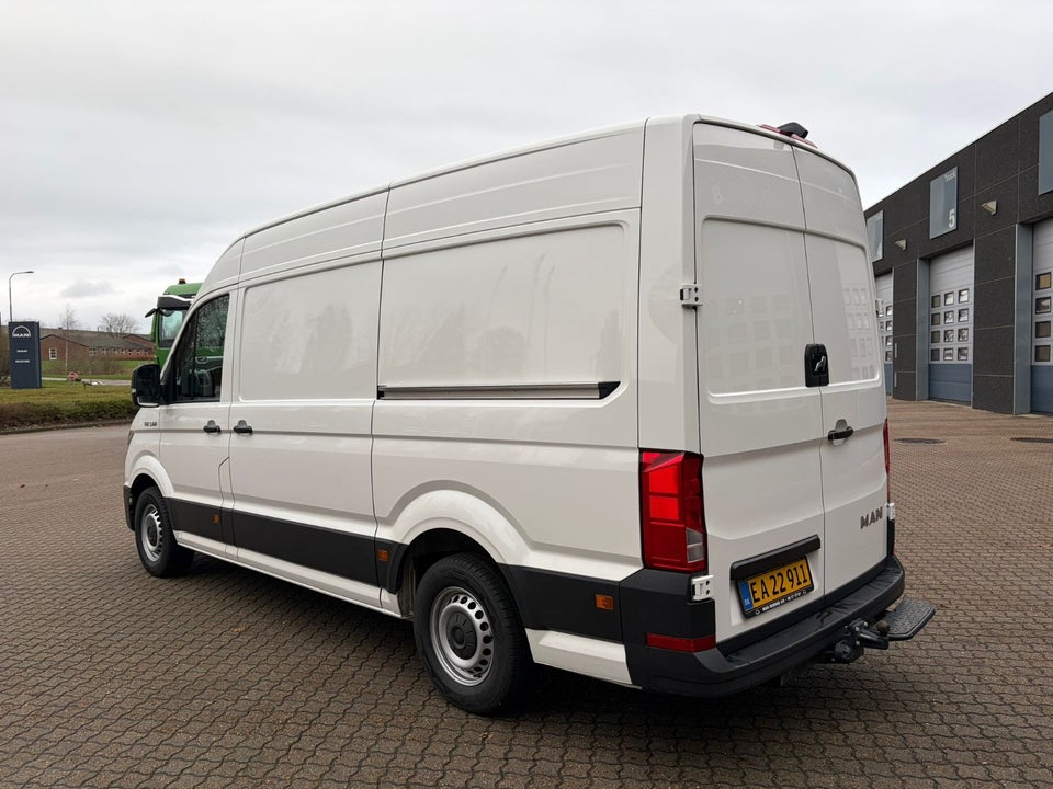 MAN TGE 2,0 3.160 Kassevogn L3H3 aut. RWD