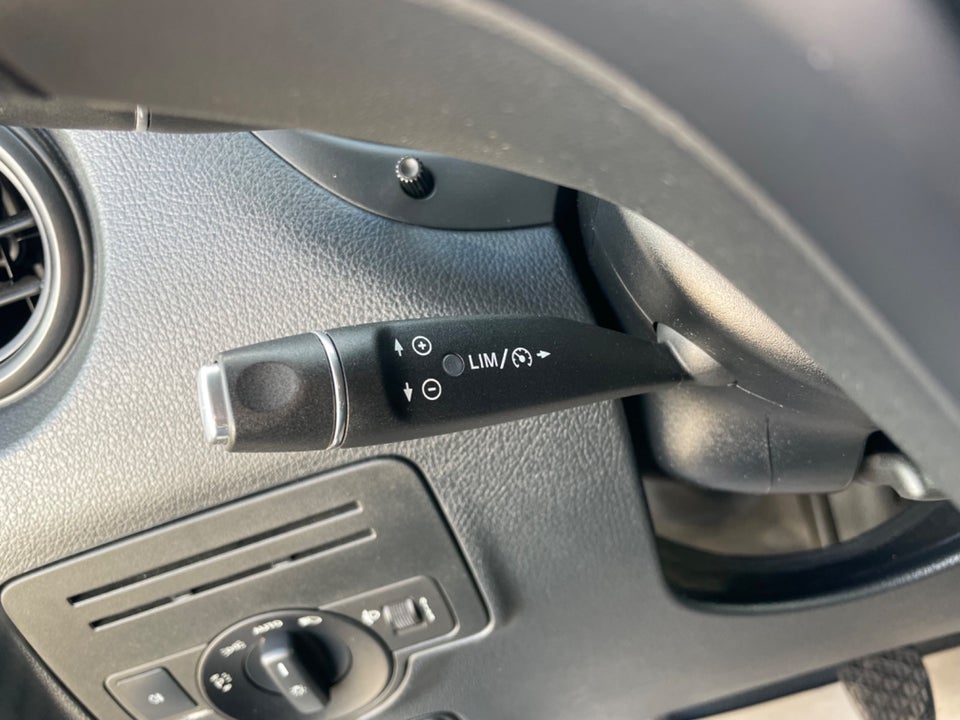 Mercedes Vito 114 2,2 CDi More L