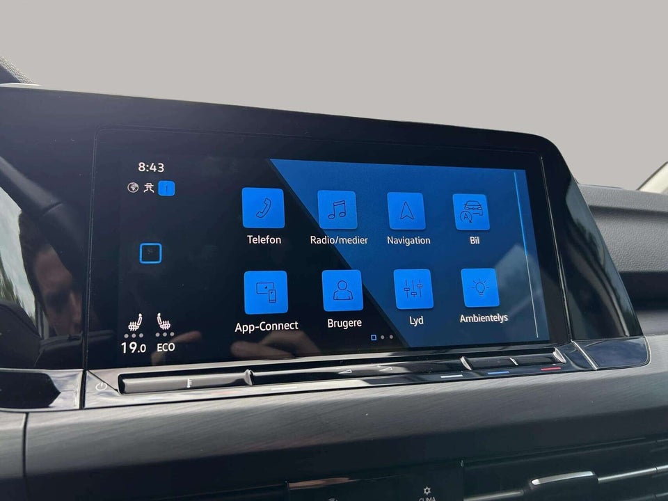 VW Golf VIII 1,4 eHybrid DSG 5d