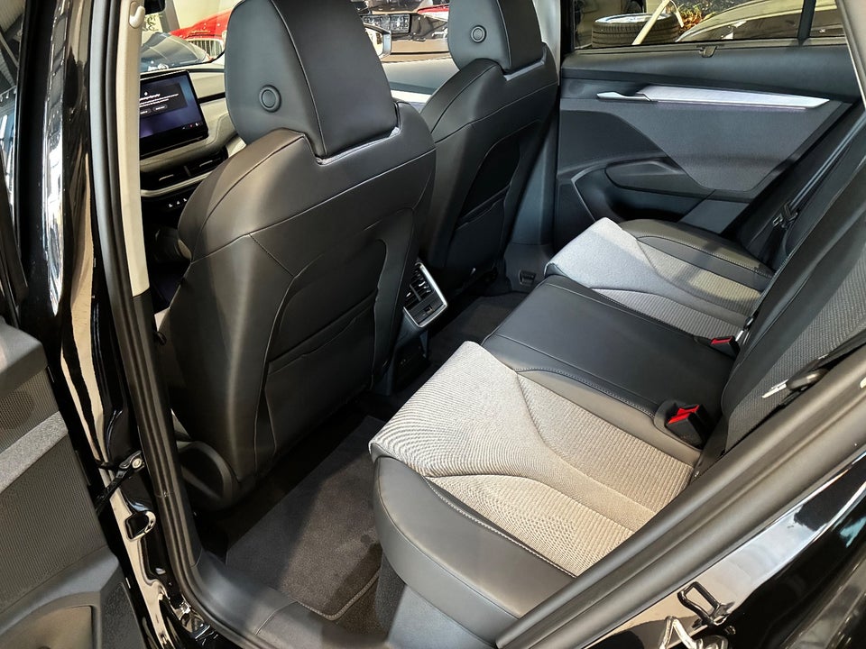 Skoda Enyaq 85 iV Premium 5d