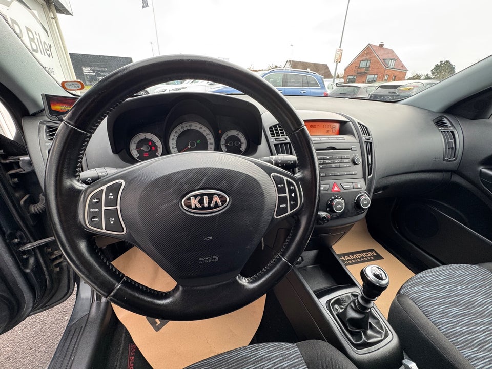 Kia Ceed 1,4 CVVT Active SW 5d