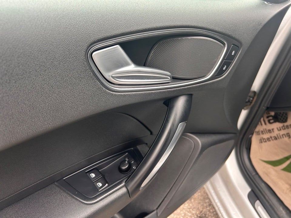Audi A1 1,6 TDi 105 Ambition 3d