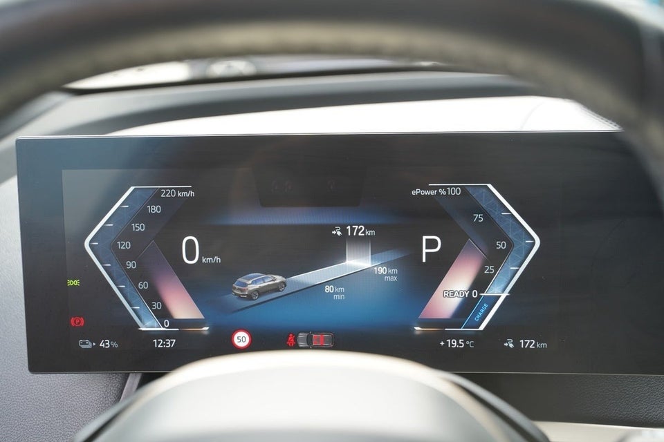 BMW iX xDrive40 Fully Charged Sport 5d