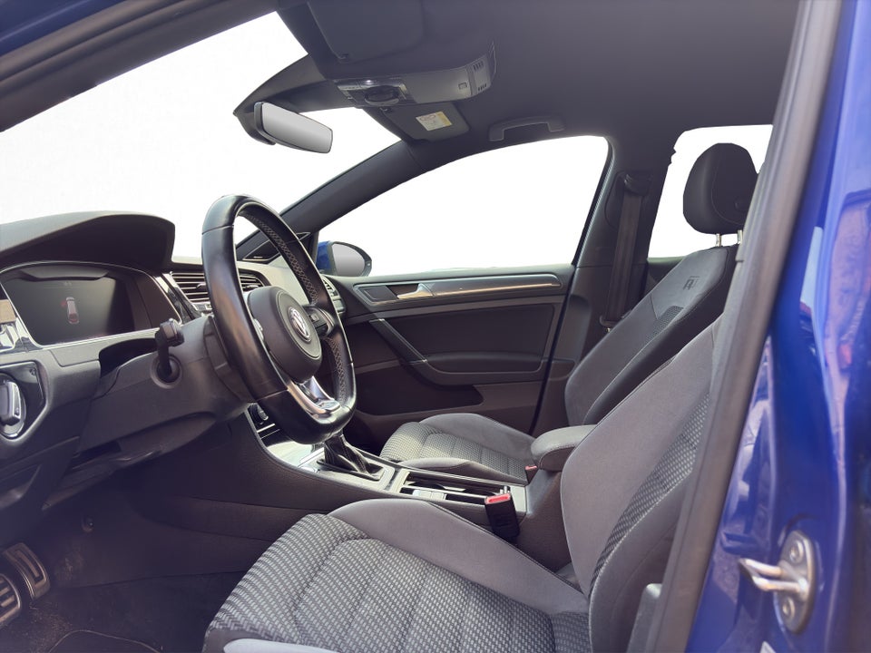 VW Golf VII 1,5 TSi 150 R-line DSG Van 5d