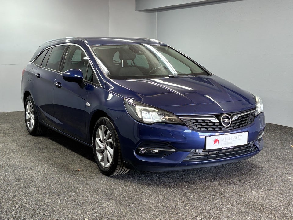 Opel Astra 1,2 T 110 Elegance Sports Tourer 5d