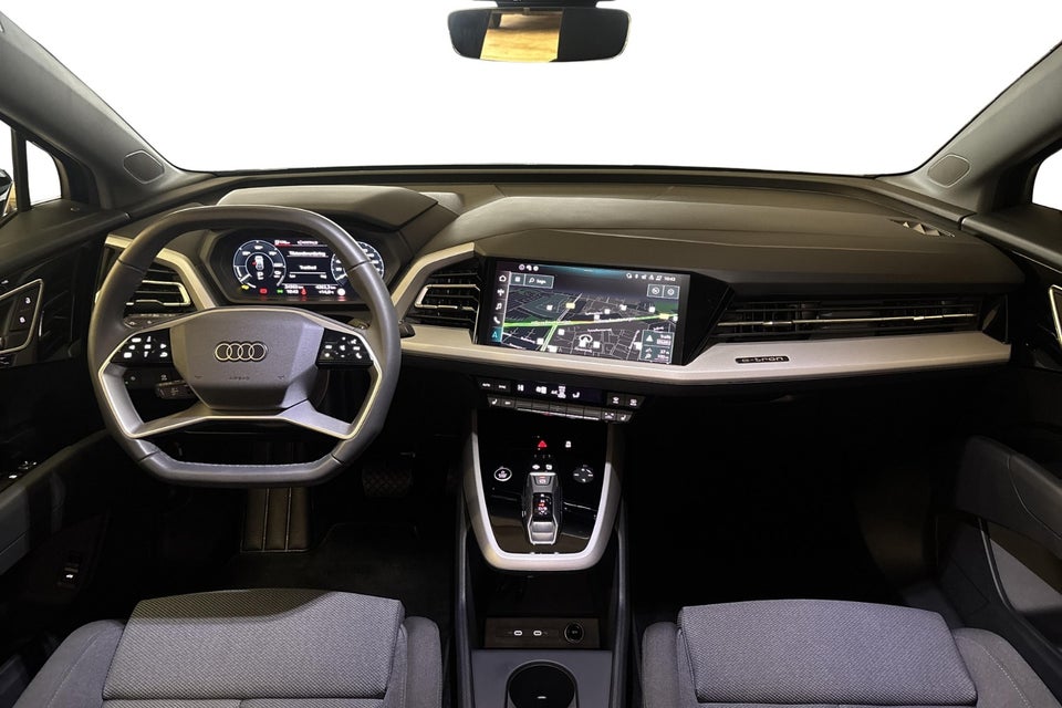 Audi Q4 e-tron 45 Progress 5d
