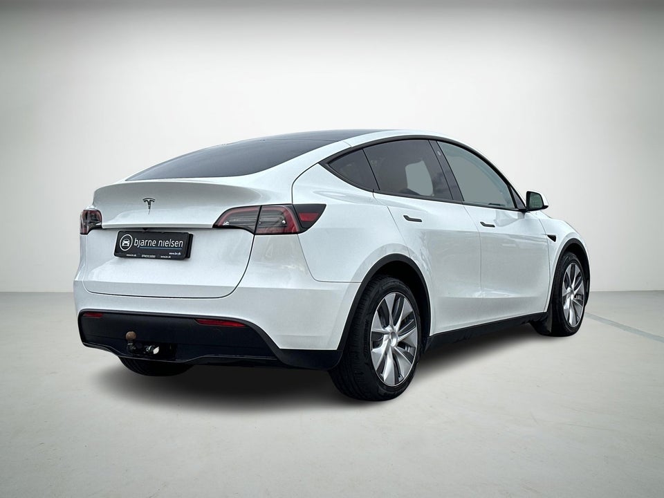 Tesla Model Y Long Range AWD 5d