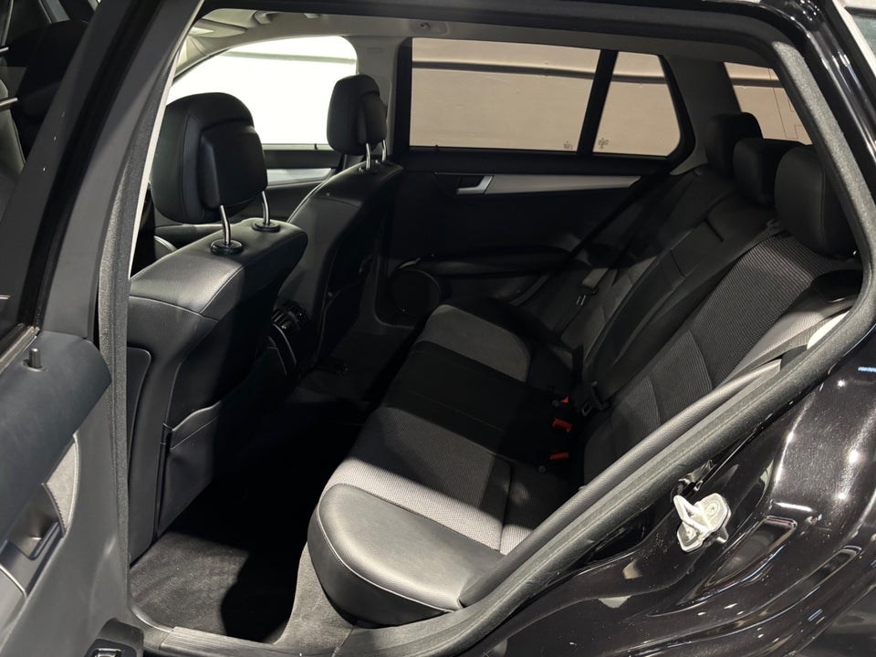 Mercedes C220 2,2 CDi Avantgarde stc. aut. BE 5d