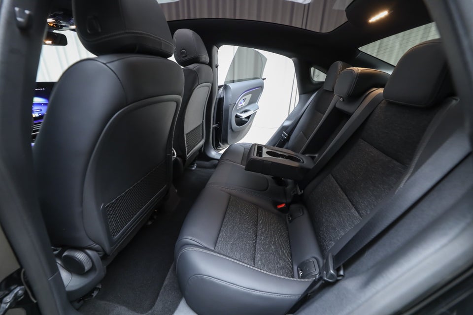 Mercedes CLA200 electric Progressive Advance Plus 4d