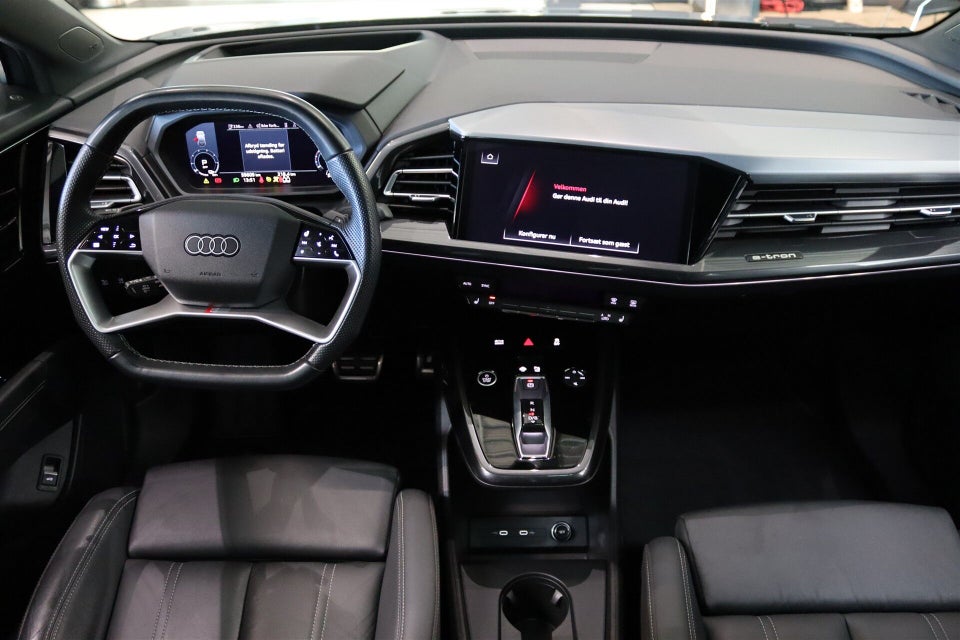 Audi Q4 e-tron 50 S-line quattro 5d