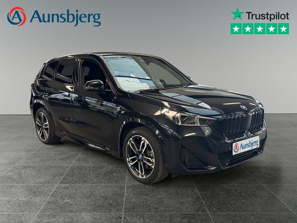 BMW iX1 xDrive30 M-Sport 5d