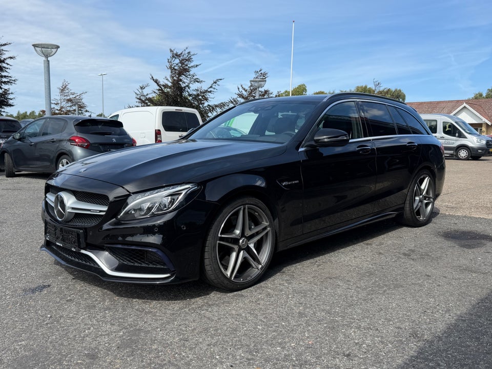 Mercedes C63 4,0 AMG stc. aut. 5d