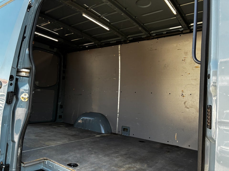 Mercedes Sprinter 319 3,0 CDi A2 Kassevogn aut. RWD