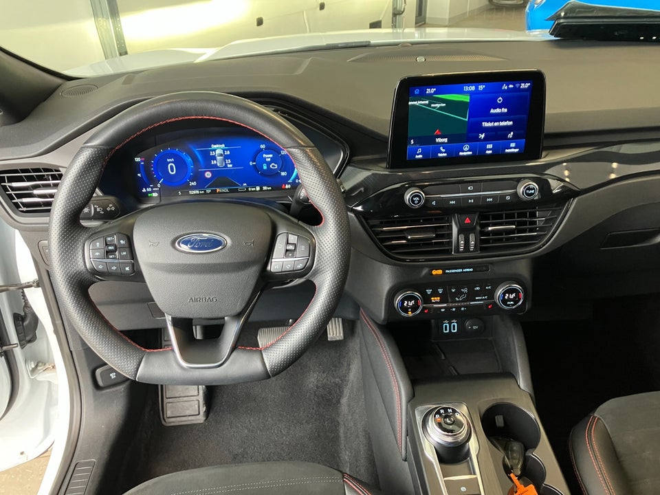 Ford Kuga 2,5 HEV ST-Line X CVT 5d