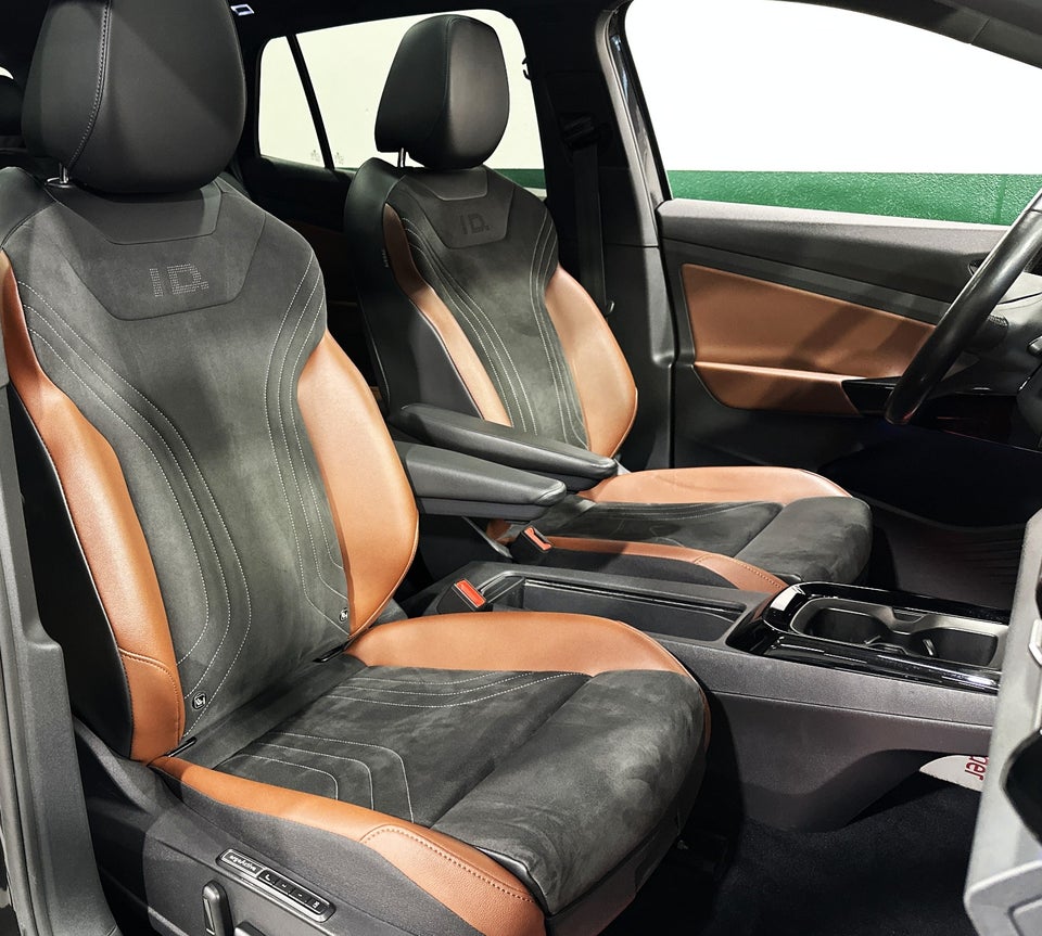 VW ID.4 77 Pro Performance Tech 5d