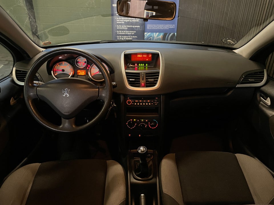 Peugeot 207 1,6 HDi 90 Comfort+ 5d