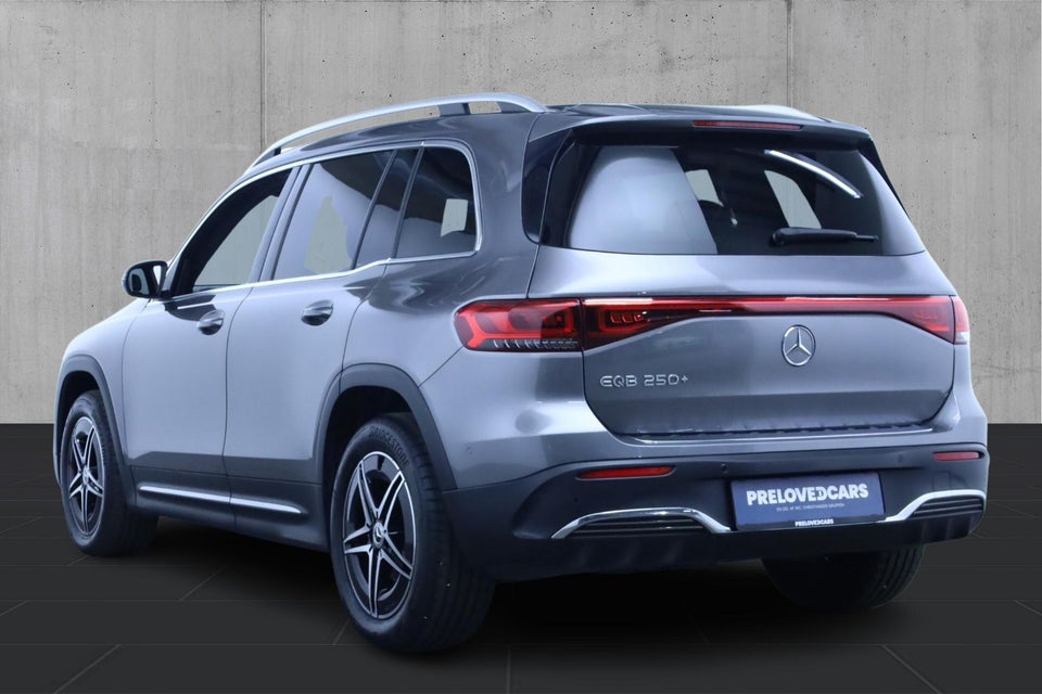 Mercedes EQB250+ AMG Line 5d