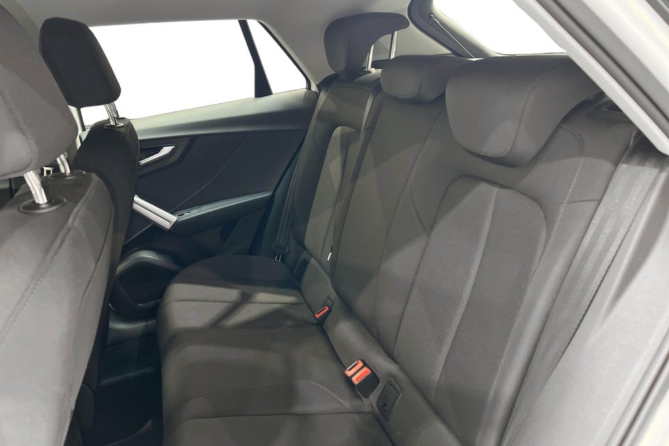 Audi Q2 35 TFSi Prestige S-tr. 5d