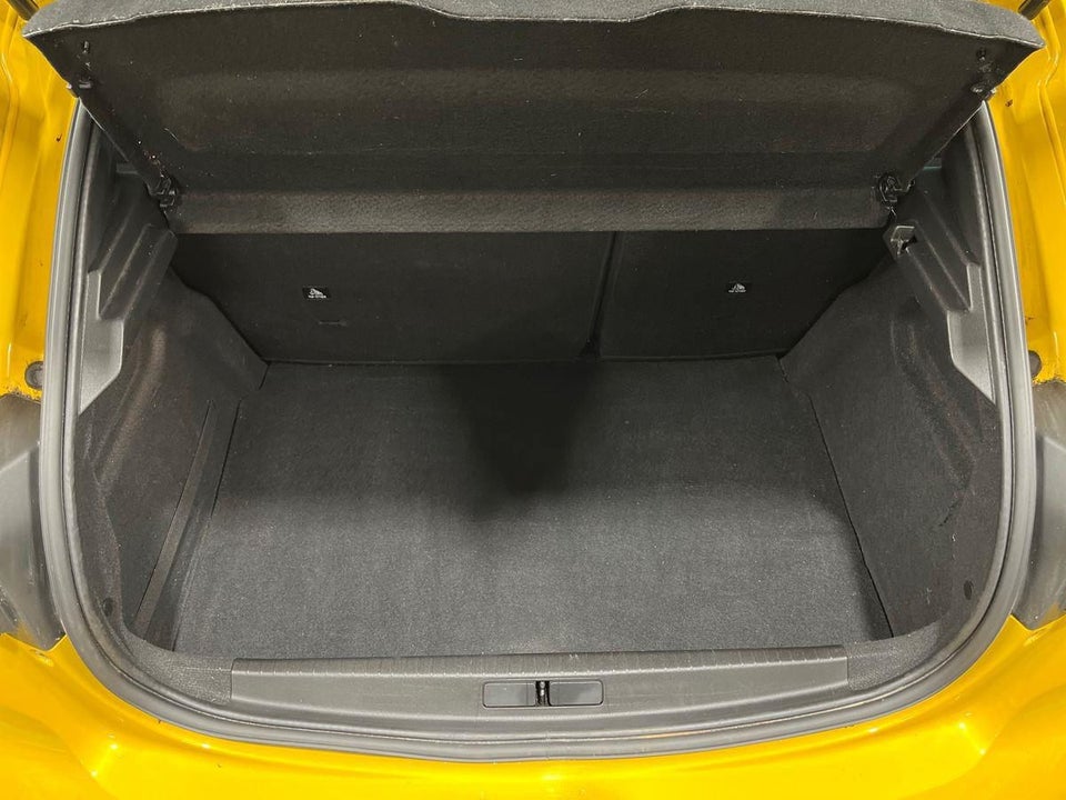 Peugeot 208 1,2 PureTech 75 Selection 5d